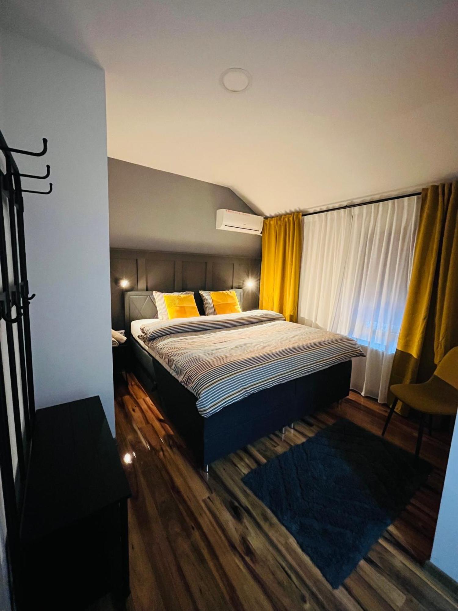 Chalets & Rooms Carda Sebesfok Bezdan Exterior foto